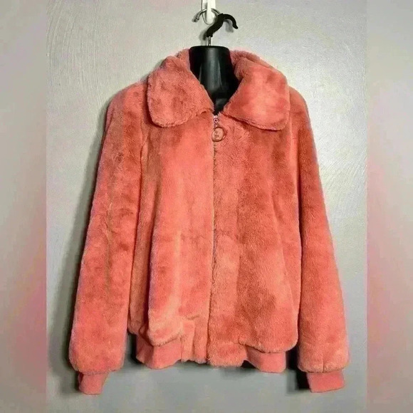 Molly Bracken Women's Faux Fur Jacket Salmon Size‎ Small - Picture 1 of 6